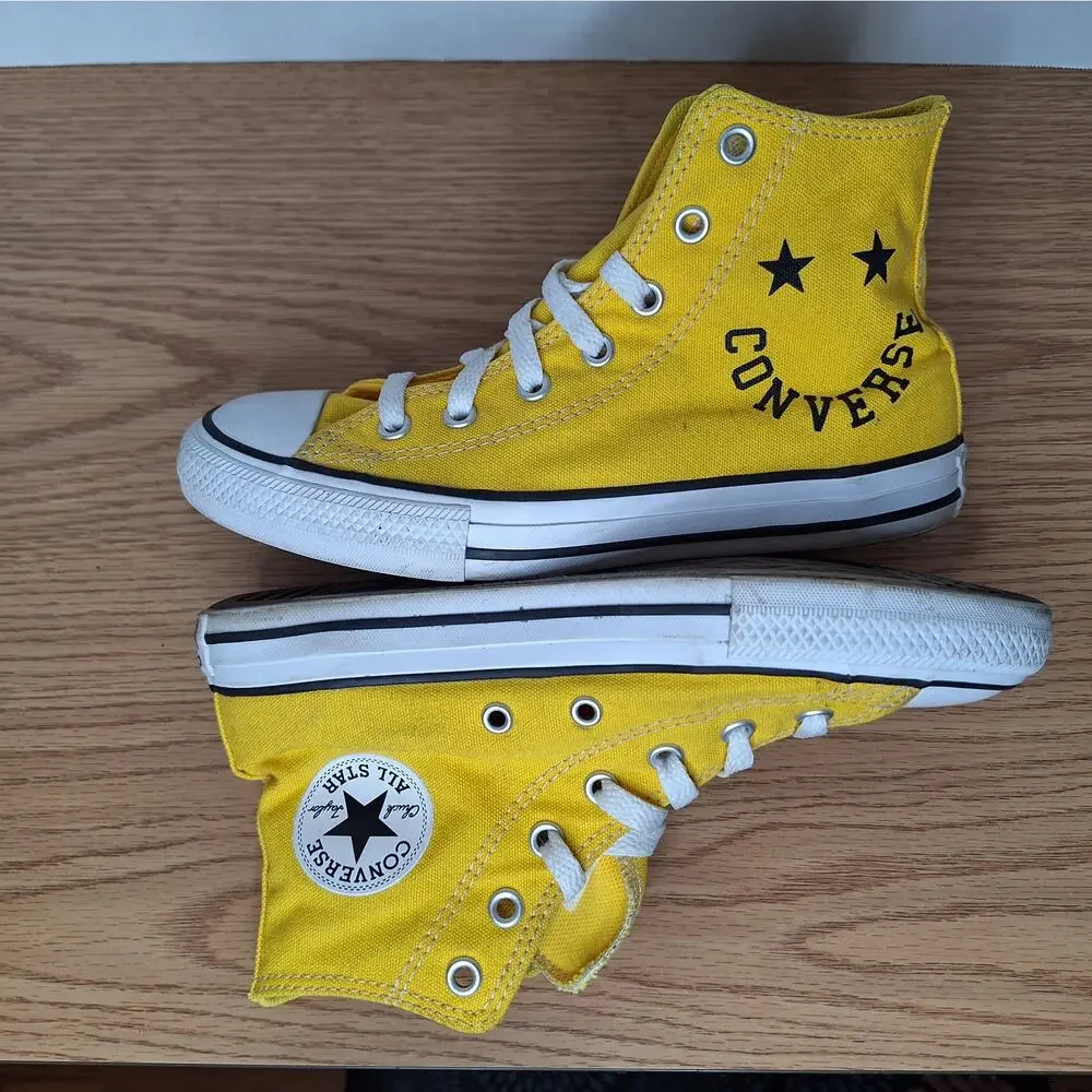 Converse Chuck Taylor All Star Big Logo High Top Sneakers Yellow (Youth Size 2)